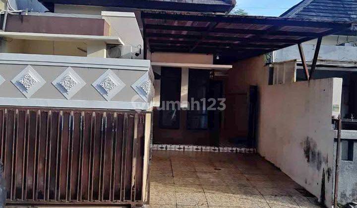 Rumah Kontrakan Bagus Semi Furnished SHM Jimbaran, Badung 1