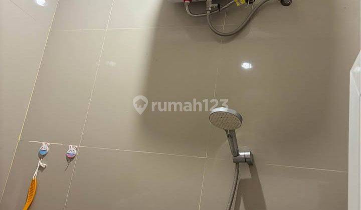 Rumah Kontrakan Bagus Semi Furnished SHM Denpasar Utara, Denpasar 2