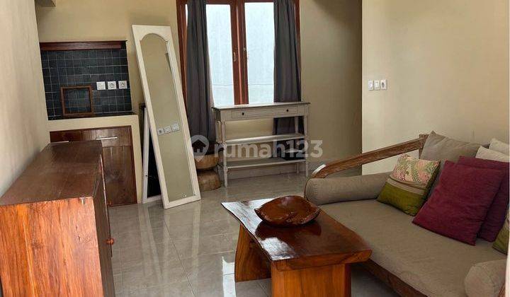 Rumah Kontrakan Baru Furnished SHM di Jalan Raya Canggu, Badung 2