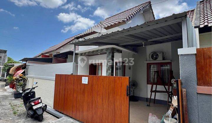 Rumah Kontrakan Baru Furnished SHM di Jalan Raya Canggu, Badung 1