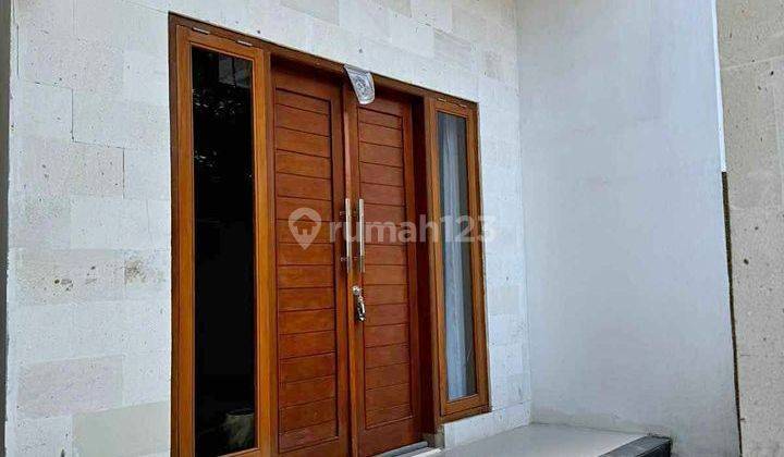 Rumah Kontrakan 2 Lantai Baru Unfurnished SHM di Jalan Kunti, Sunset Road, Seminyak, Badung 1