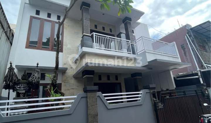 Good Unfurnished Lease House with Freehold Certificate Buduk, Badung