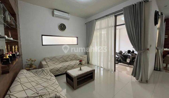 Rumah Kontrakan 2 Lantai Baru Furnished di Puri Gading, Jimbaran, Badung 2