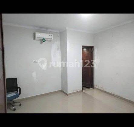 Rumah Kontrakan Baru Unfurnished SHM di Tukad Balian, Denpasar 1