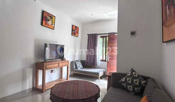 Rumah Kontrakan Bagus Furnished SHM Jimbaran, Badung 1