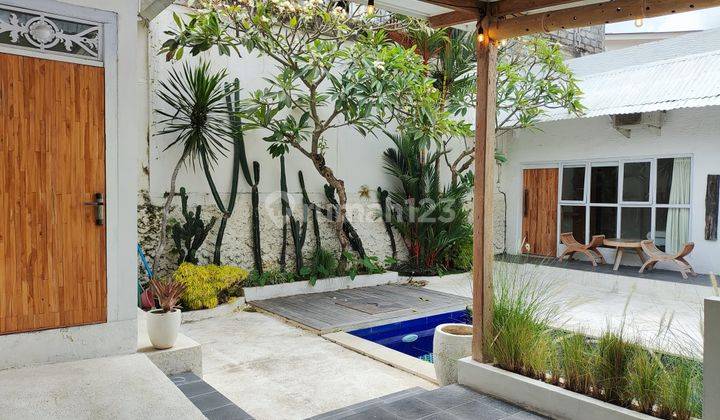 Long Leasehold Villa di Tumbak Bayuh, Pererenan, Badung 1