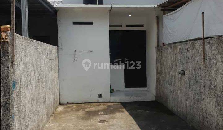 Rumah Kontrakan Mezzanine Bagus Unfurnished SHM di Kebo Iwa, Denpasar 1