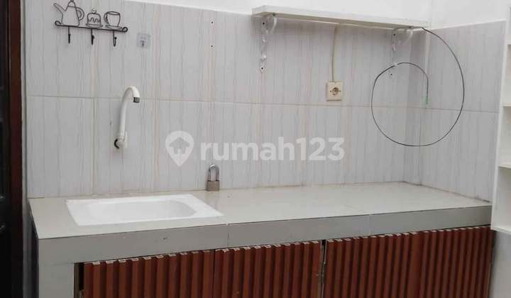 Rumah Kontrakan Bagus Furnished SHM Nusa Dua, Badung 2