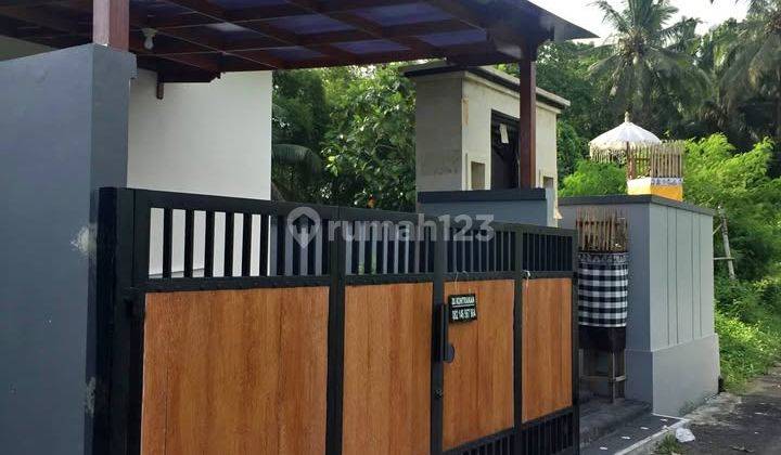 Rumah Kontrakan Bagus Unfurnished SHM Gianyar, Gianyar 2
