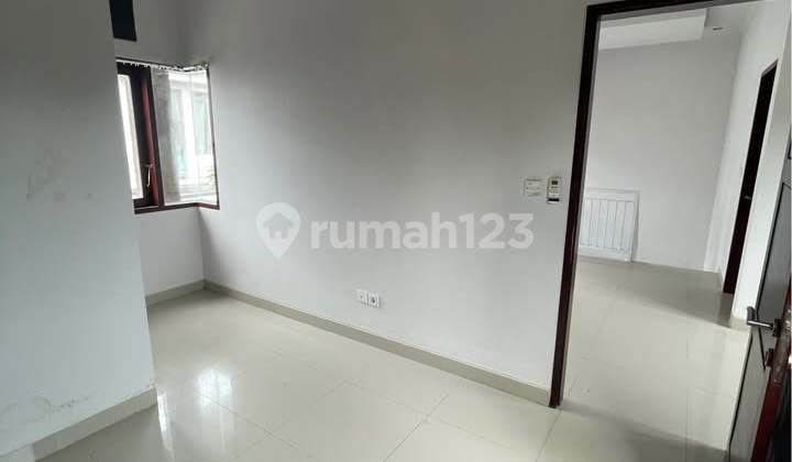 Good Unfurnished Lease House with Freehold Certificate Buduk, Badung