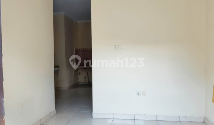 Nice Spacious House Near Mall Living World Denpasar Bali
