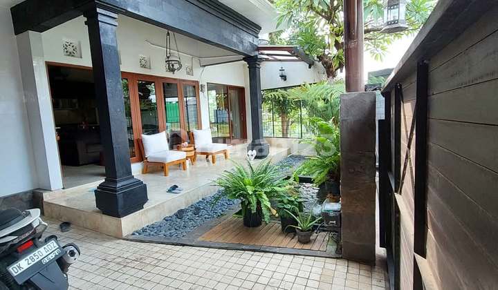 Rumah Kontrakan Bagus Furnished SHM Tibubeneng, Badung