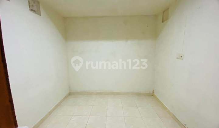 House for Rent Unfurnished on Teuku Umar Street Near Simpang 5 Denpasar House for Rent Unfurnished on Teuku Umar Street Near Simpang 5 Denpasar