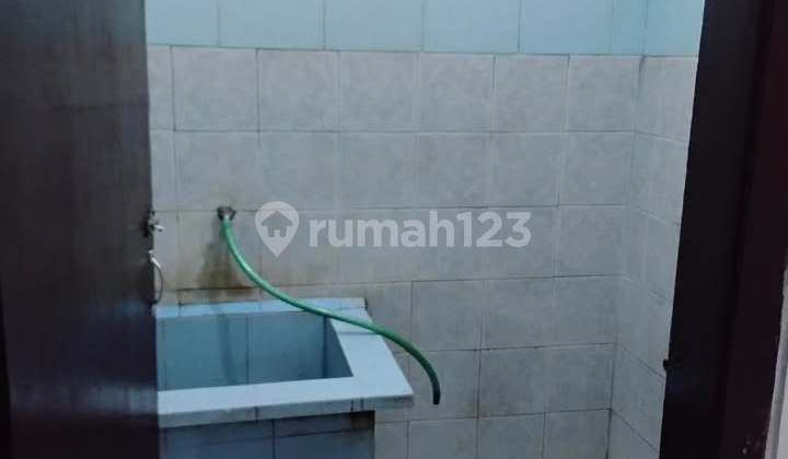Rumah Kontrakan Bagus Unfurnished SHM Mengwi, Badung 2