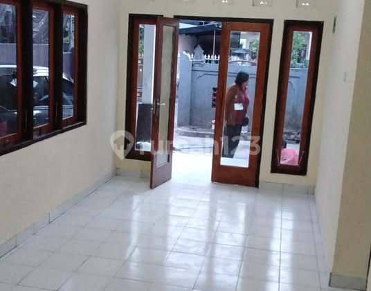 Rumah Kontrakan Bagus Unfurnished SHM Mengwi, Badung 1