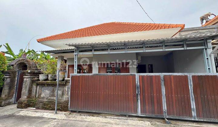 Rumah Kontrakan Bagus Furnished SHM Saba, Gianyar 1