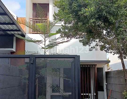 Rumah Kontrakan Bagus Unfurnished SHM Sidakarya, Denpasar 1