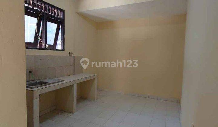 Rumah Kontrakan Bagus Unfurnished SHM di Jalan Teuku Umar, Denpasar 2