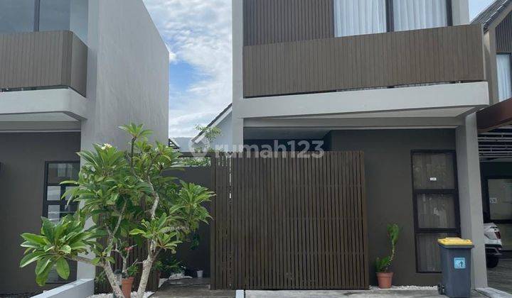 New 2-Storey House Unfurnished SHM in Jimbaran Uluwatu, Badung 1