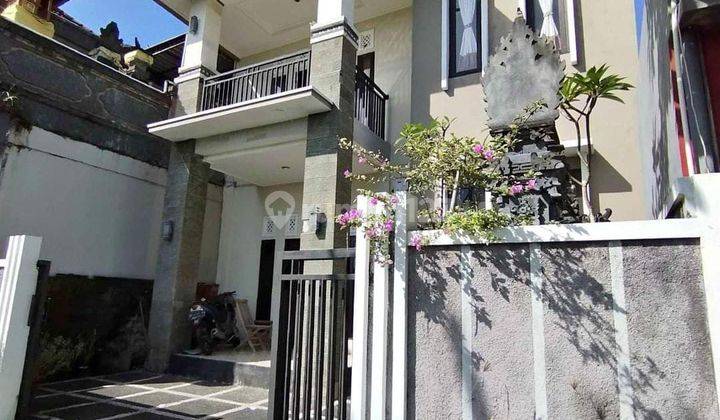 Rumah Kontrakan 2 Lantai Bagus Furnished SHM di Batu Bulan, Dekat Sanur, Gianyar 1