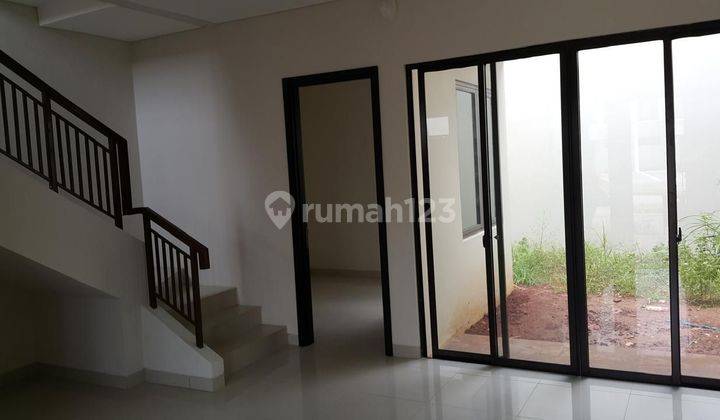 Rumah Bsd Illustria 7x18 Hadap Taman 2 Lantai 2