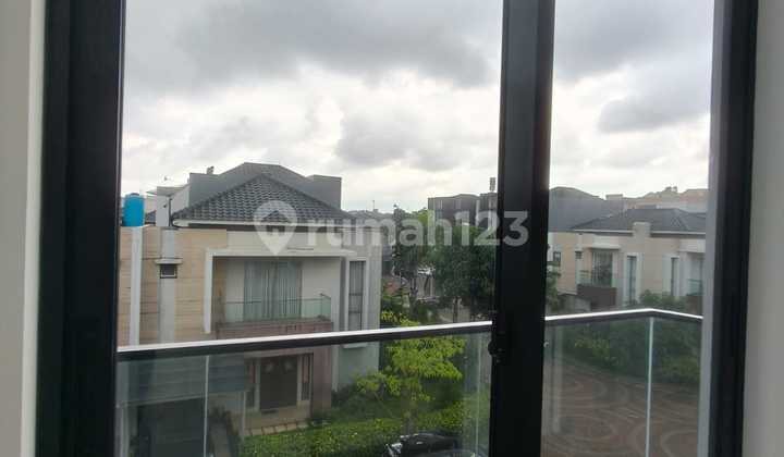 Rumah Bagus di Pantai Indah Kapuk 2