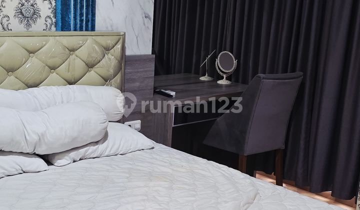 Apartemen Goldcoast tower Honolulu 1 Kamar Tidur