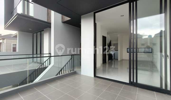 Rumah Bagus di Pantai Indah Kapuk Rumah Bagus di Pantai Indah Kapuk