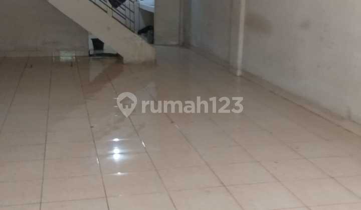 Sewa Ruko Taman Surya