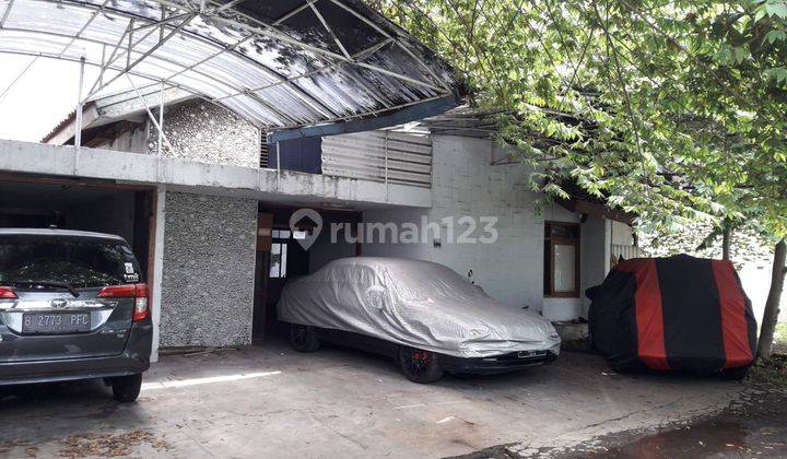 Rumah Tua Di Jl. Cempaka Putih Barat Raya Jakarta Pusat 2