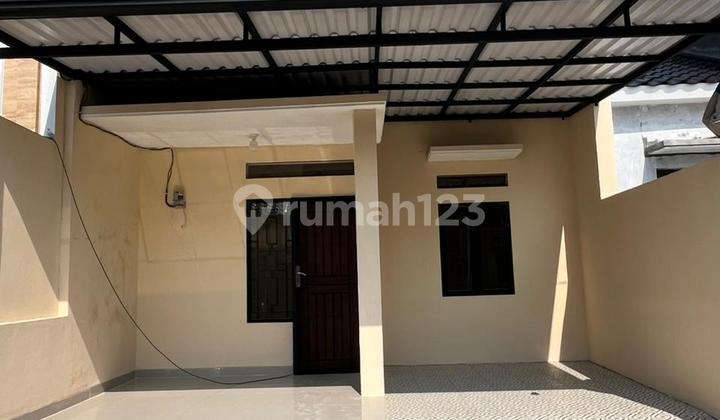 Luxury House For Sale Only 185 Million Flood-Free Location in Dicitayam