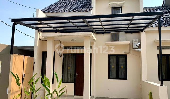 Modern luxury house promotion, flood-free location in Cijayam