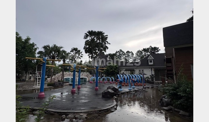 Luxury Furnished North House, Sheffield, Greenwich Park BSD South Tangerang 2