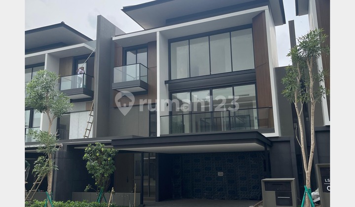 Rumah Laurel Navapark BSD Kawasan Sultan