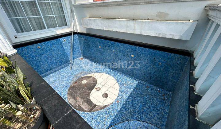 Rumah 2 Lantai Ada Private Pool Semi Furnished Villa Inti Persada 2