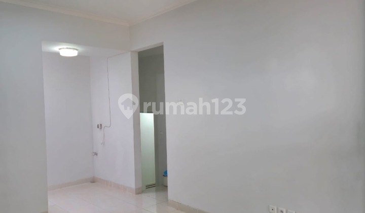 Rumah SHM Lebar 6 Furnished - Boston Village, Gading Serpong, Tangerang 2
