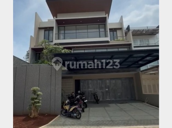 Rumah Mewah dan Cantik Bangunan Mandiri, Sentul City Bogor
