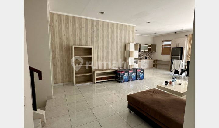 Nice House Ready to Live In Delatinos Cluster Cajuputi Bsd