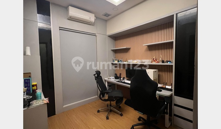 Full Furnished House - Prestigia Eminent, BSD, Tangsel 2