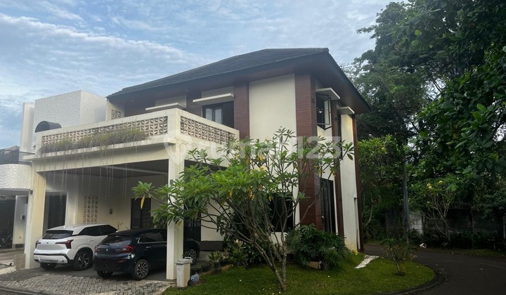 Neo Catalonia Hook House Nusa Loka BSD