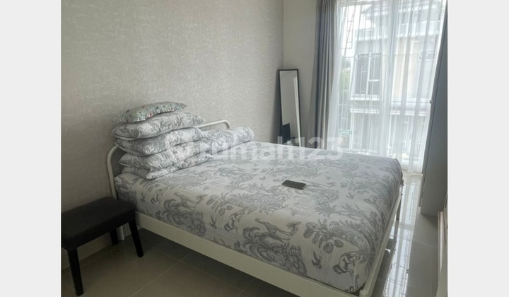 Rumah Rapih Semi Furnished Virginia, New Fresco Gading Serpong, Tangerang 2