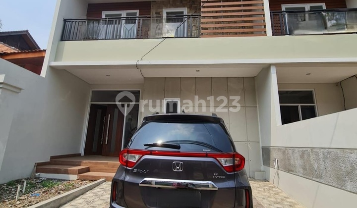 Jual Rumah Bagus 3 Lt Di Cempaka Putih 2