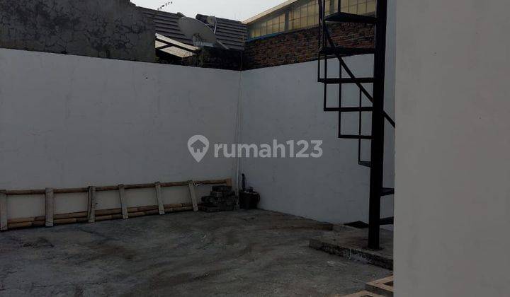 Rumah 2 Lantai Siap Huni di Vila Bogor Indah 5, Lt.198 M² Lb.131 M² Sukaraja, Bogor 2