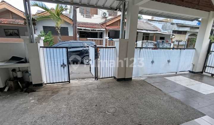 Dijual Cepat Rumah Hook 1Lt di Thb Full Renovasi