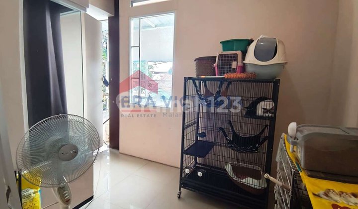 Luxury 2.5-Story House in Elite Sulfat Area, One Gate System, Near Malang City Toll Road 2