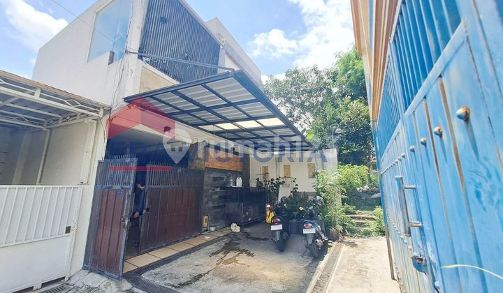 For Sale Luxury 2-Story Home in Lowokwaru, Strategically Located Near Hua Ind and UB Campus 1