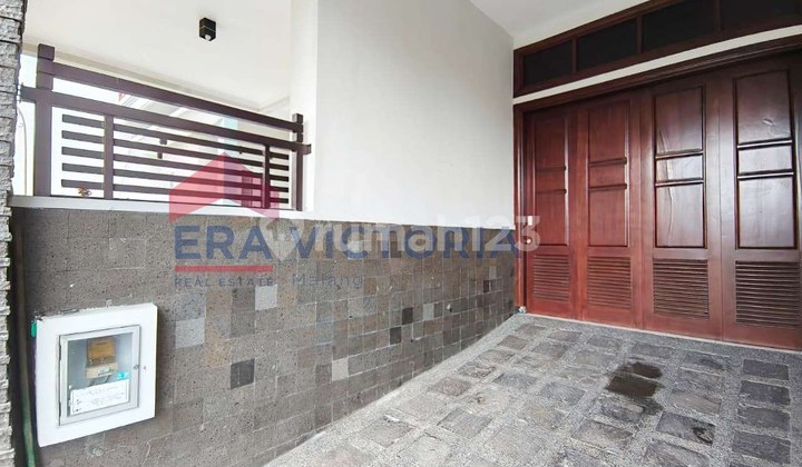 Hunian Mewah Full Furnished Jati Quality Strategis Dekat Kampus Umm 2