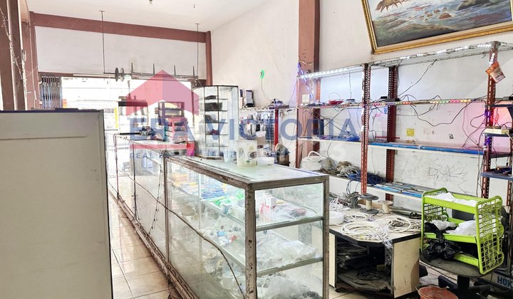 For Sale 3-Story Shop House on Main Road Blimbing Strategic Location Near Superindo Blimbing 2