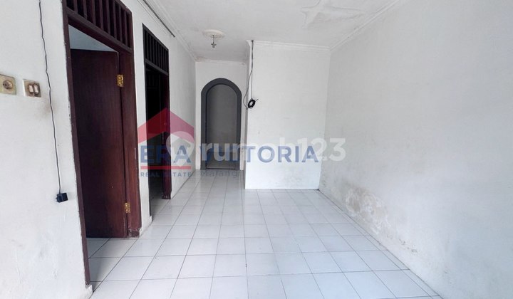 Dijual Hunian Asri Kawasan Sawojajar Strategis dan Dekat dengan Pusat Kuliner, Pasar Sawojajar 2