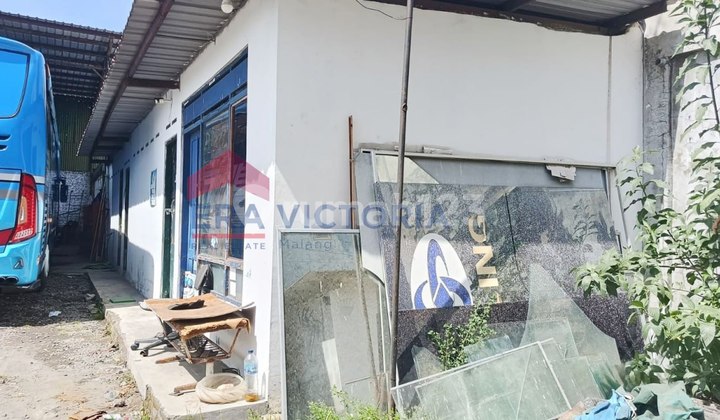 Land for Sale in Manguharjo, Strategic Location with Large Vehicle Access. Land for Sale in Manguharjo, Strategic Location with Large Vehicle Access.